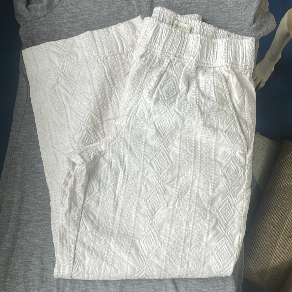 Women’s pants size XS, White